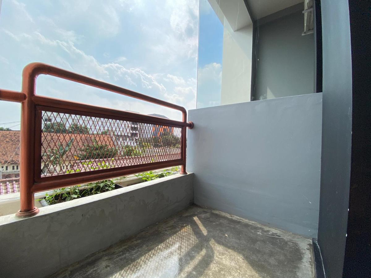 Dparagon Malioboro Yogyakarta Exterior photo